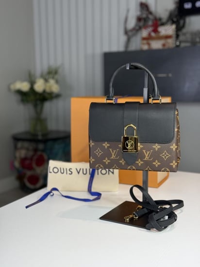 لويس فيتون شنطة لوكي بيبي كلاسيك مونوقرام