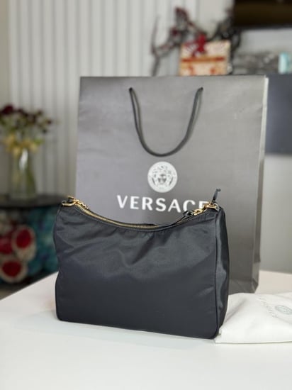 شنطة فيرزاتشي ميديم كتف باللون اسود Nylon Tribute Chain Crossbody Shoulder Bag