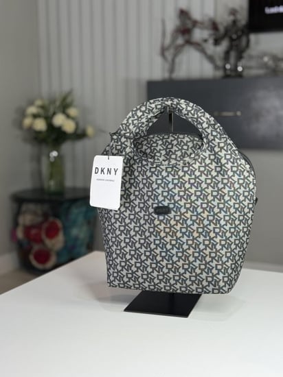 توت دكني سجنشر بوليستر اسود مع عازل حراره للطعام DKNY food tote thermal technology