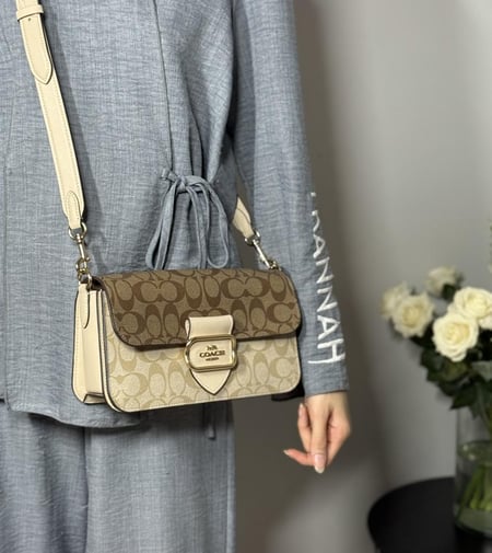 كوتش مورجان شنطة كتف