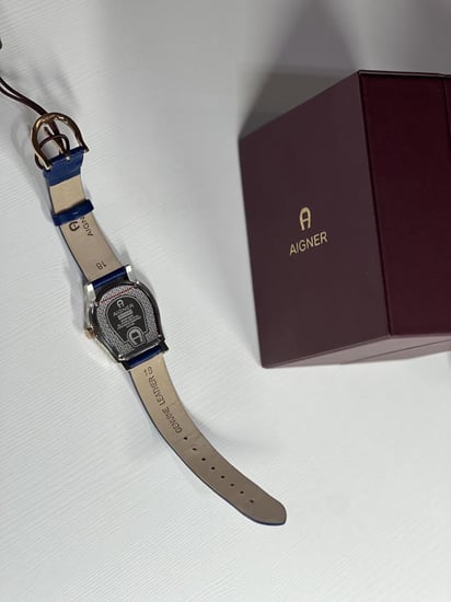 اقنر Pergamo ساعة نسائية- فضي/روز قولد/ ازرق