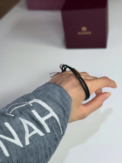 اسوار اجنر رجالي مجدل نحيف لفتين بلون اخضر واسود Aigner Men Bracelet 18cm green and black