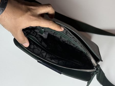 كالفن كلاين سوفيا جاردن سجنتشر