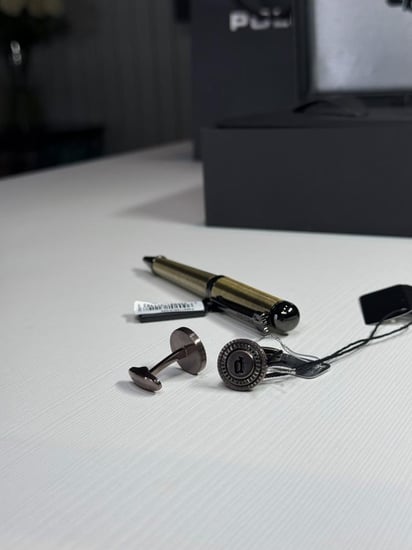 طقم بوليس بلاك اند برونز  كيك وقلم police set pen and cufflinks bronze vibe
