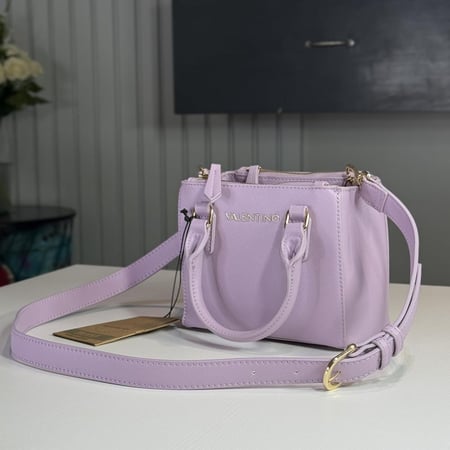 فالنتينو فايلوت