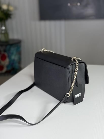 دكني شنطة كتف ميديم Sina flap بجلد اسود سفيانو