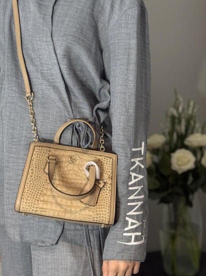 مايكل كورس شينتال اكس سمول كروس بودي Chantal Extra-Small Crocodile Embossed