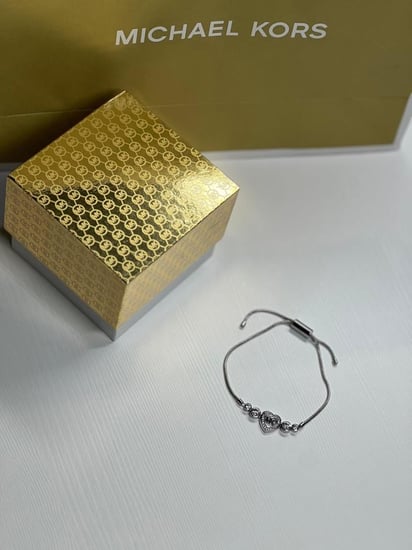 مايكل كورس كرستل قلب وجواهر