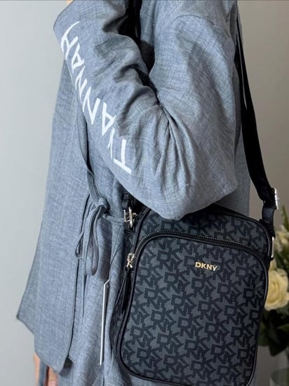 شنطة دكني جيجي سجنشر باللون الاسود والفحمي GIGI FLIGHT BAG R22EJM65
