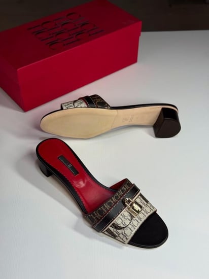 كارولينا هريرا سجنتشر هيل