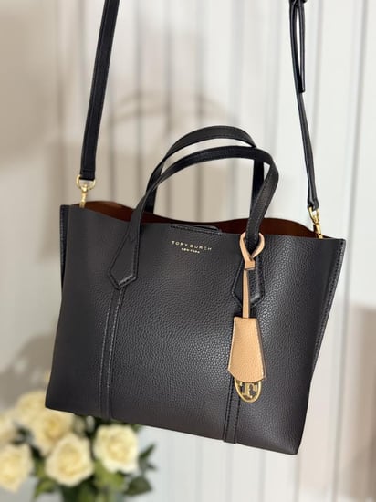 شنطة توت توري برتش perry small tote - اسود/ ذهبي