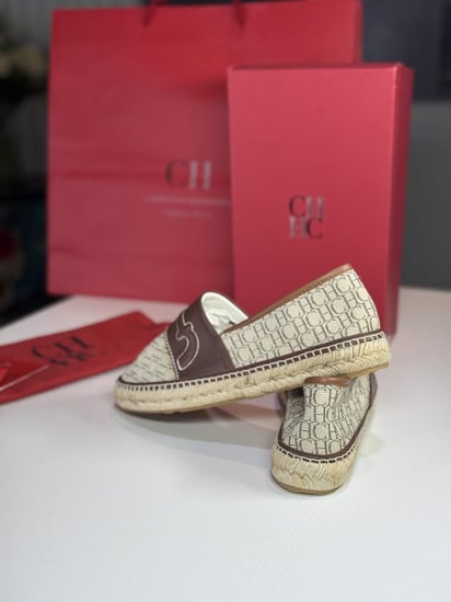 كارولينا اسبادريل بيج سجنشر مزين بالجلد espadrilles Caroline Herrera nude signature limited