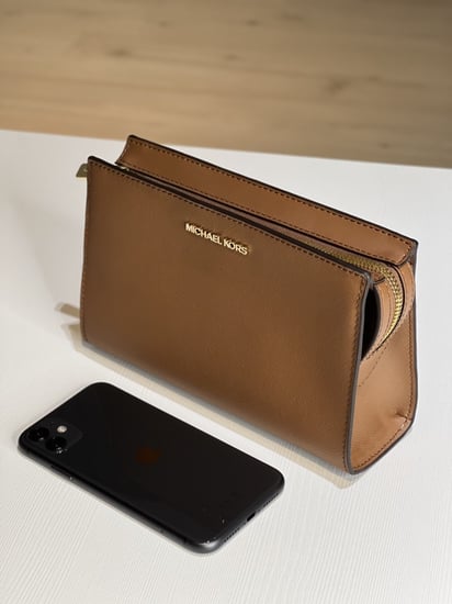 مايكل كورس سمول شيلا