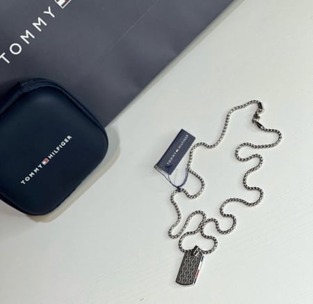 تومي سلسة رجالية