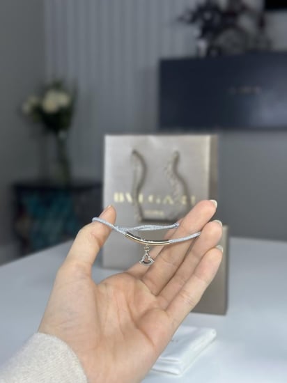 اسوار بولغاري DIVAS’ DREAM BRACELET قطن ديفا ستايل بتعليقة مروحة روما- فضي