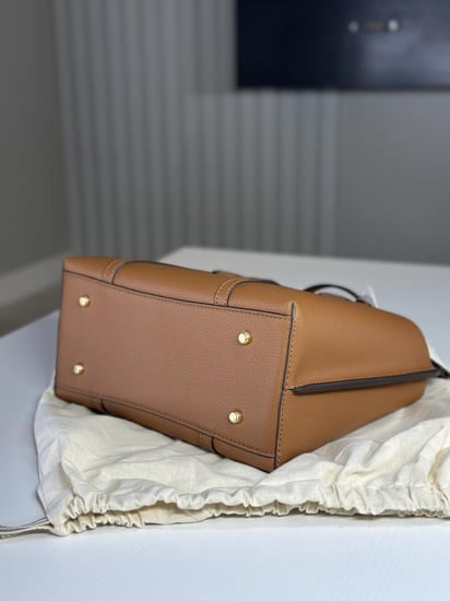 شنطة توت توري برتش perry small tote - بني/ بيج/ ذهبي
