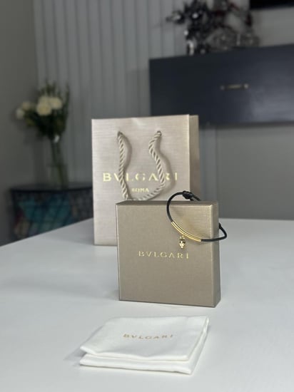 اسوار بولقاري SERPENTI FOREVER BRACELET قطن بتصميم ميداليه راس ثعبان- اسود/ ذهبي