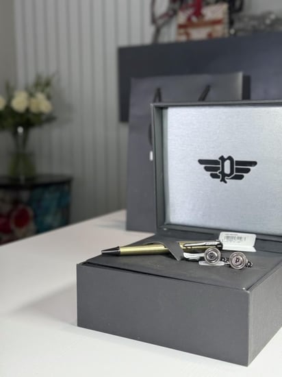 طقم بوليس بلاك اند برونز  كيك وقلم police set pen and cufflinks bronze vibe