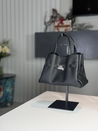 شنطة دكني سمول براير باللون الاسود  DKNY Bryar Small Crossbody Satchel