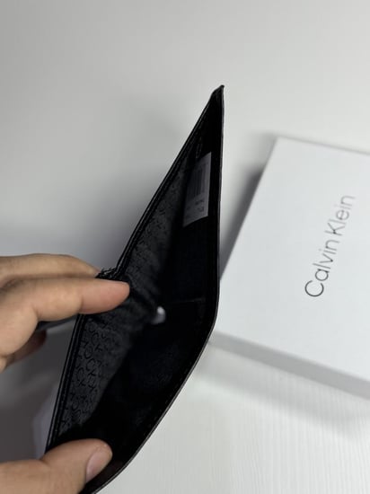 كالفن كلاين بلاك ريبل Calvin Klein black men wallet blach wuilted leather with metalic logo