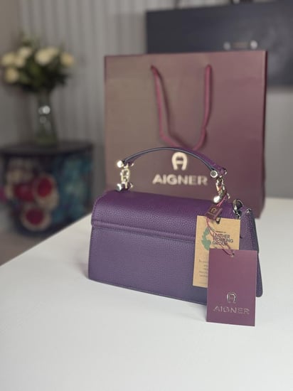 اجنر  شنطة ديليا كتف توب هاندل بلون بنفسجي بلم-DELIA SHOULDER BAG S plum