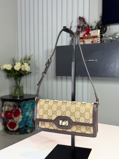 جوتشي سجنتشر براون Gucci Luce Mini GG shoulder bag