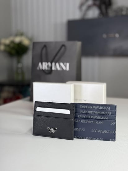 كارد هولود ارماني كحلي سجنشر / اسود بشعار معدني -  اللون بالخيارات