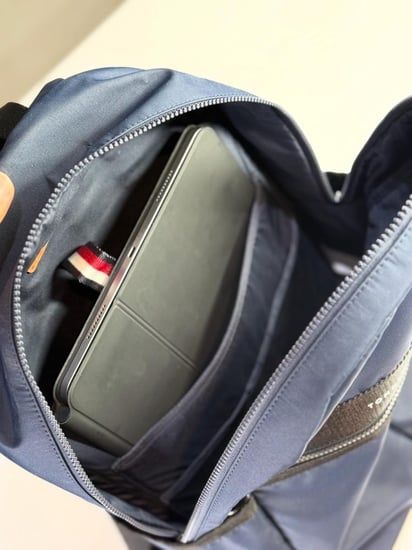 تومي هيلفيغر شنطة ظهر