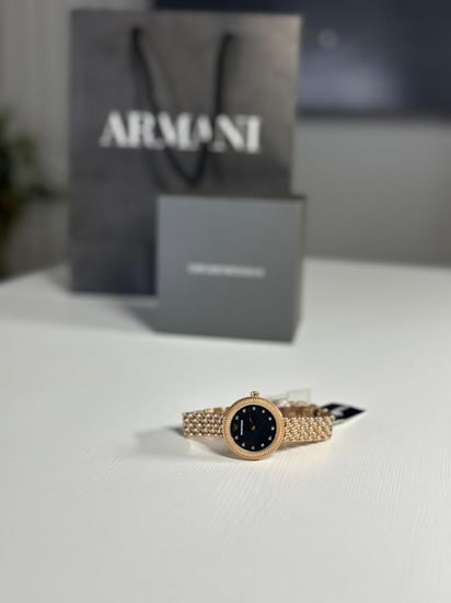 ساعة ارماني تويستد وايت فيس- روز/ ابيض صدفي