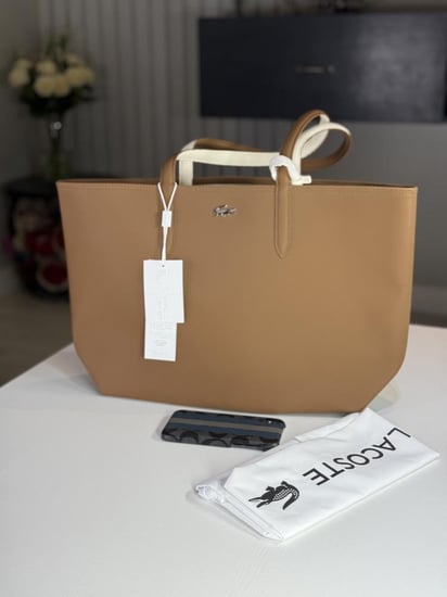 توت لاكوست انا قلبتين باللون البني Anna Reversible Tote With Pouch brown