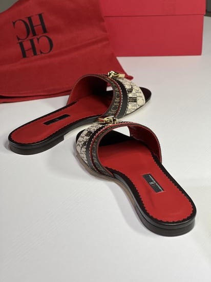 كاروليا هيريرا فلات سليبر