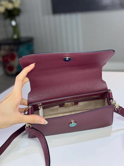 شنطة اجنر ديليا برجندي سمول ليميتد ادشن Aigner  DELIA SHOULDER BAG S