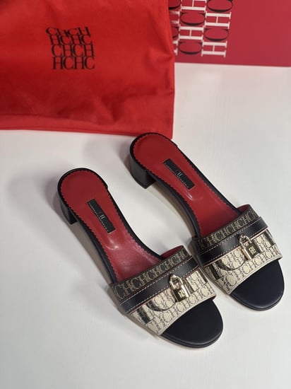كارولينا هيريرا سجنتشر كعب مريح مقاس