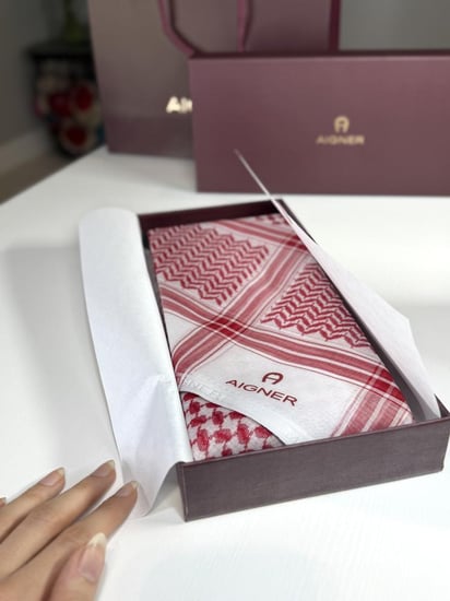 شماغ اجنر - احمر مقاس 58”