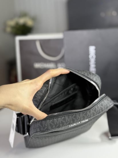 شنطة مايكل كورس كروس بودي سجنشر اسود كوبر Michael Kors Cooper Flight Mens Bag