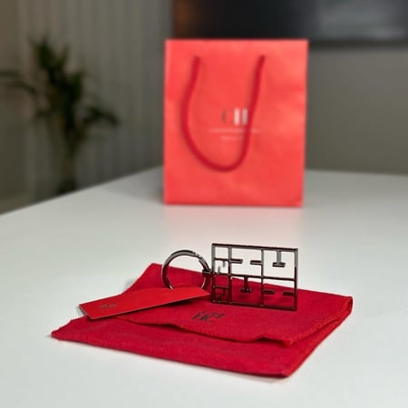 ميدالية كارولينا لون فحمي chch