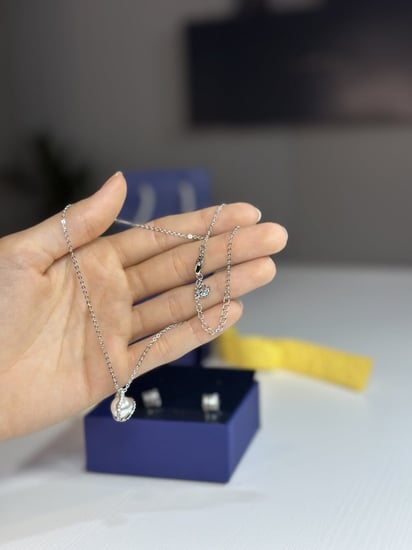 سوارفسكي طقم لولو سلفر بكريستال فخم