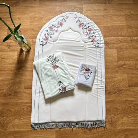 طقم صلاة ملكي اسفنج - مرد ( ألوان متعددة )