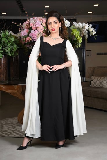 فستان اكمام ابيض