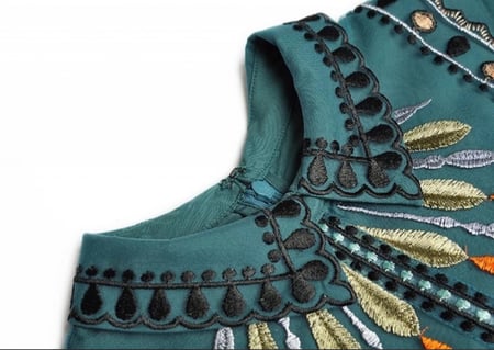 فستان كلاسيك