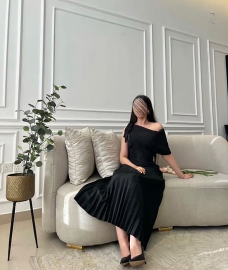 فستان كسرات اسود