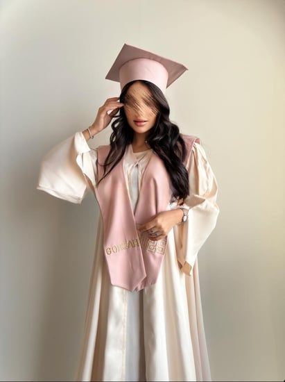 عبايات تخرج 2025 - متجر روز