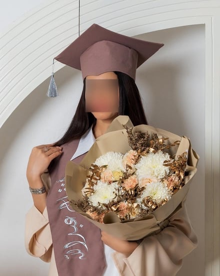 عباية تخرج حسب الطلب