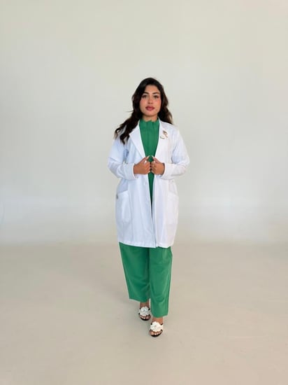 لابكوت نسائي كلاسك - Classic women's Lab coat