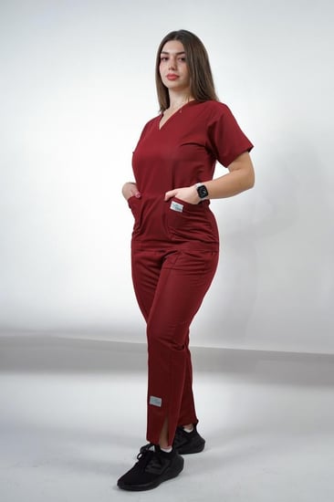 سكراب نسائي عنابي - Burgundy women's scrub