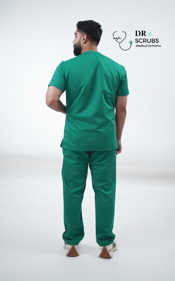 سكراب رجالي أخضر - Green men's scrub