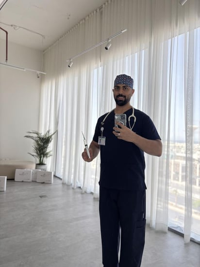 سكراب رجالي كحلي - Navy men's scrubs