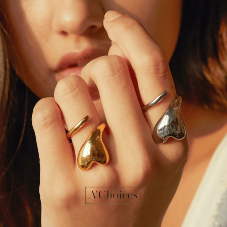 خاتم على شكل قلب