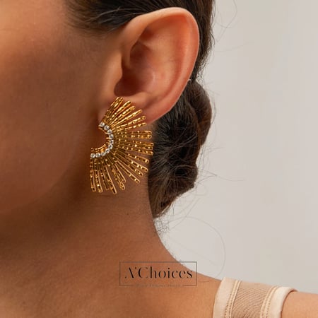 اقراط انيقة