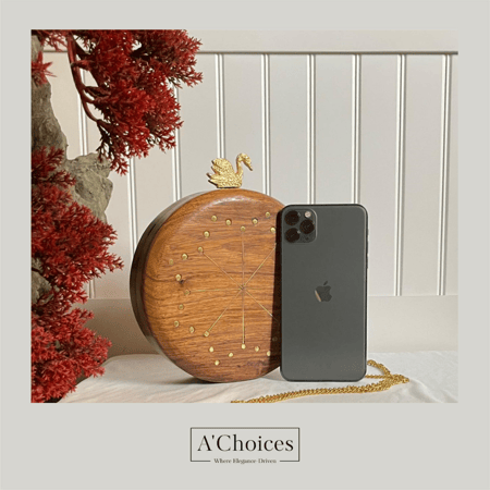 حقيبة يد نسائية